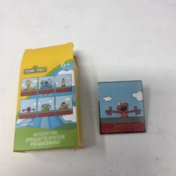 Loungefly Elmo Pin