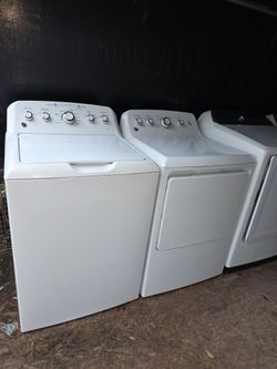 G/E Washer and dryer set both works good 💯 2️⃣month's warranty ✅️