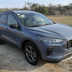 2025 Ford Escape ST Line