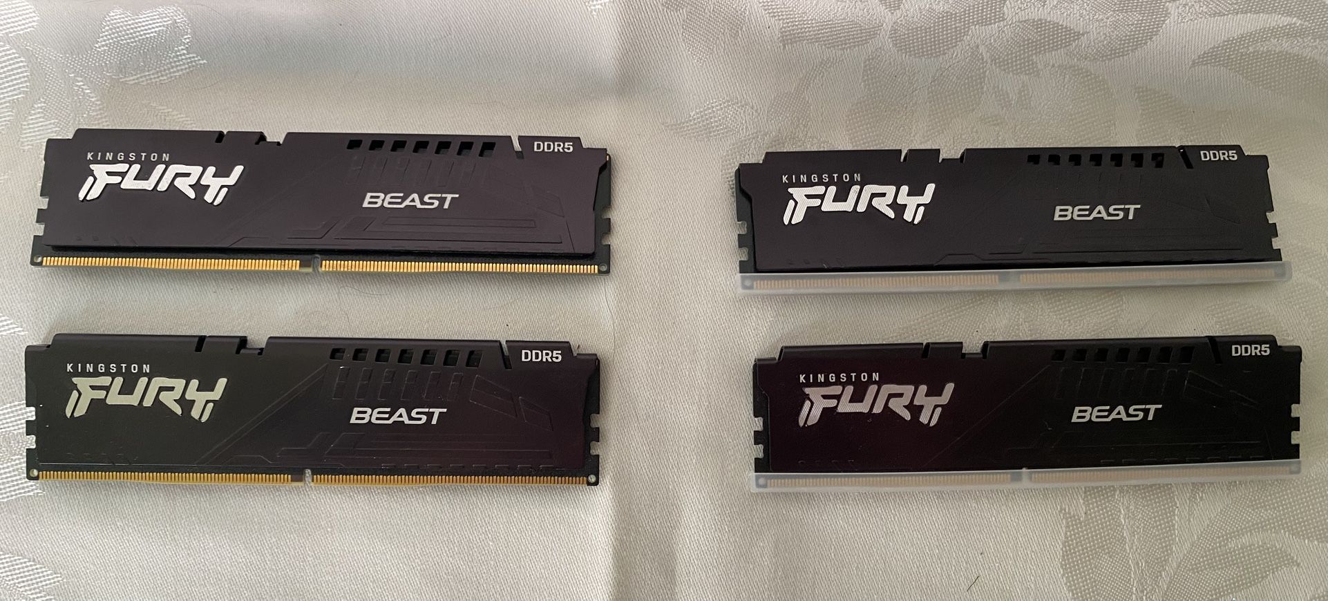 Like new DRR5 2x 32gb kit 5200m/t