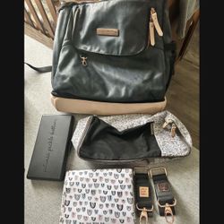 Petunia Pickle Bottom Diaper Bag