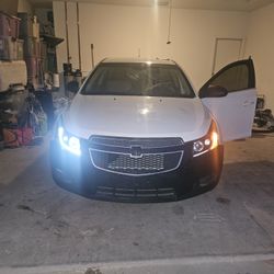 Chevy Cruze LS 1.8