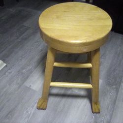 Bear Claw Stools 