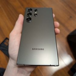 Samsung Galaxy S 24 Ultra 