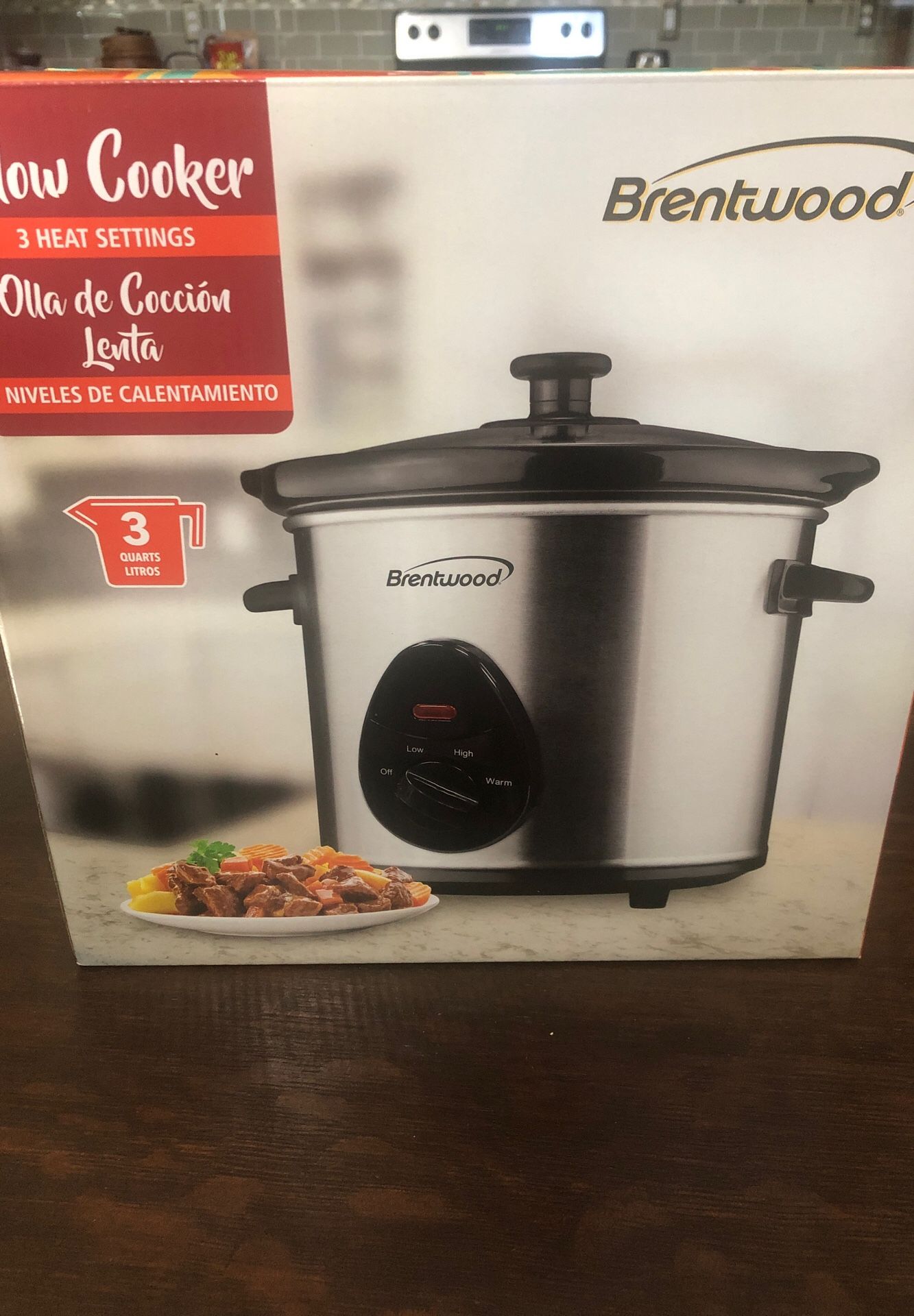 Slow cooker