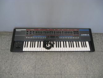 Roland Juno-X 61-Key Polyphonic Synthesizer Keyboard