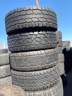 LT285/75/16 Cooper tires en excelentes condiciones de vida las 4