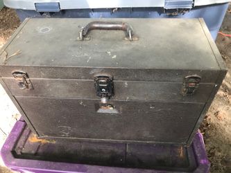 Nice precision baron seven drawer heavy duty toolbox with high dollar tools very nice everything goes for $125