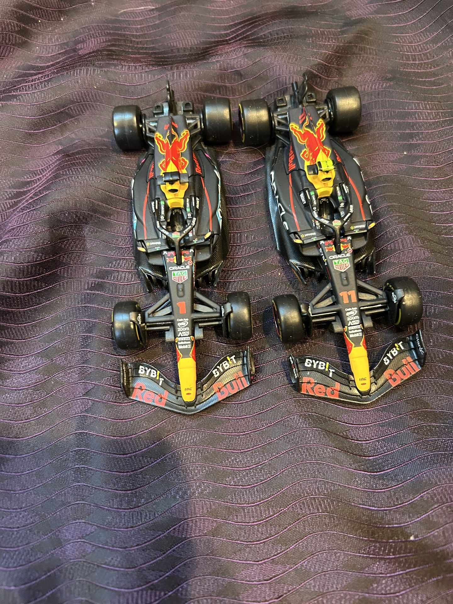 Burago F1 Formula 1 2023 Oracle Red Bull Racing RB19 #1 #11 1:43 2pc Lot
