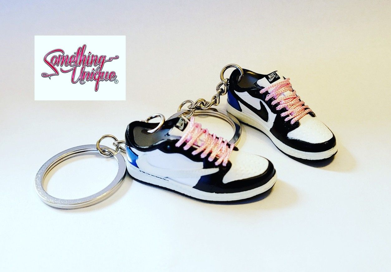 Mini Shoe Keychain
