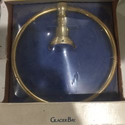 Bath Room Towel Holder New In Box