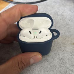 Apple AirPods Gen 2