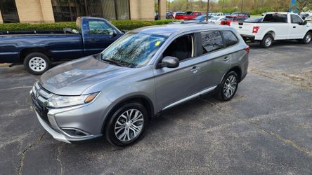 2018 Mitsubishi Outlander ES