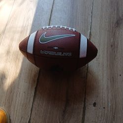Nike Vapor Elite Game Football