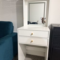 Vanity 