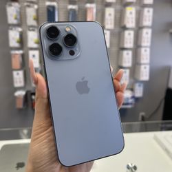 iPhone 13 Pro Max 128Gb Unlocked Blue With Warranty!!!