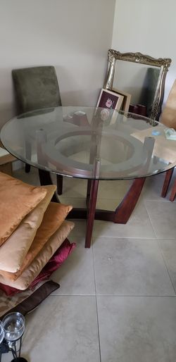 Dining Room tables and chairs