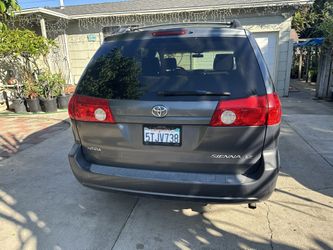 2006 Toyota Sienna