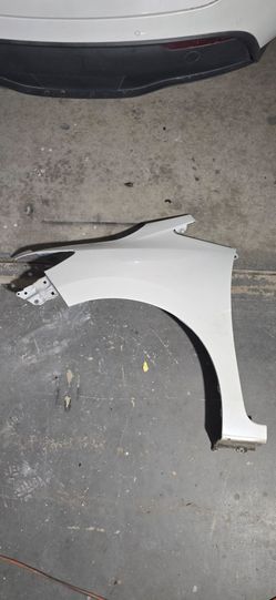 Honda Fit 2016 Driver Side Fender – PEARL WHITE