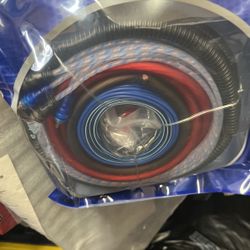 Car Amplifier 4 Gauge Complete Wiring Kit. 