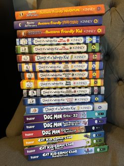 Diary of a Wimpy Kid, Dogman, Cat Kid Comic Club book Lot