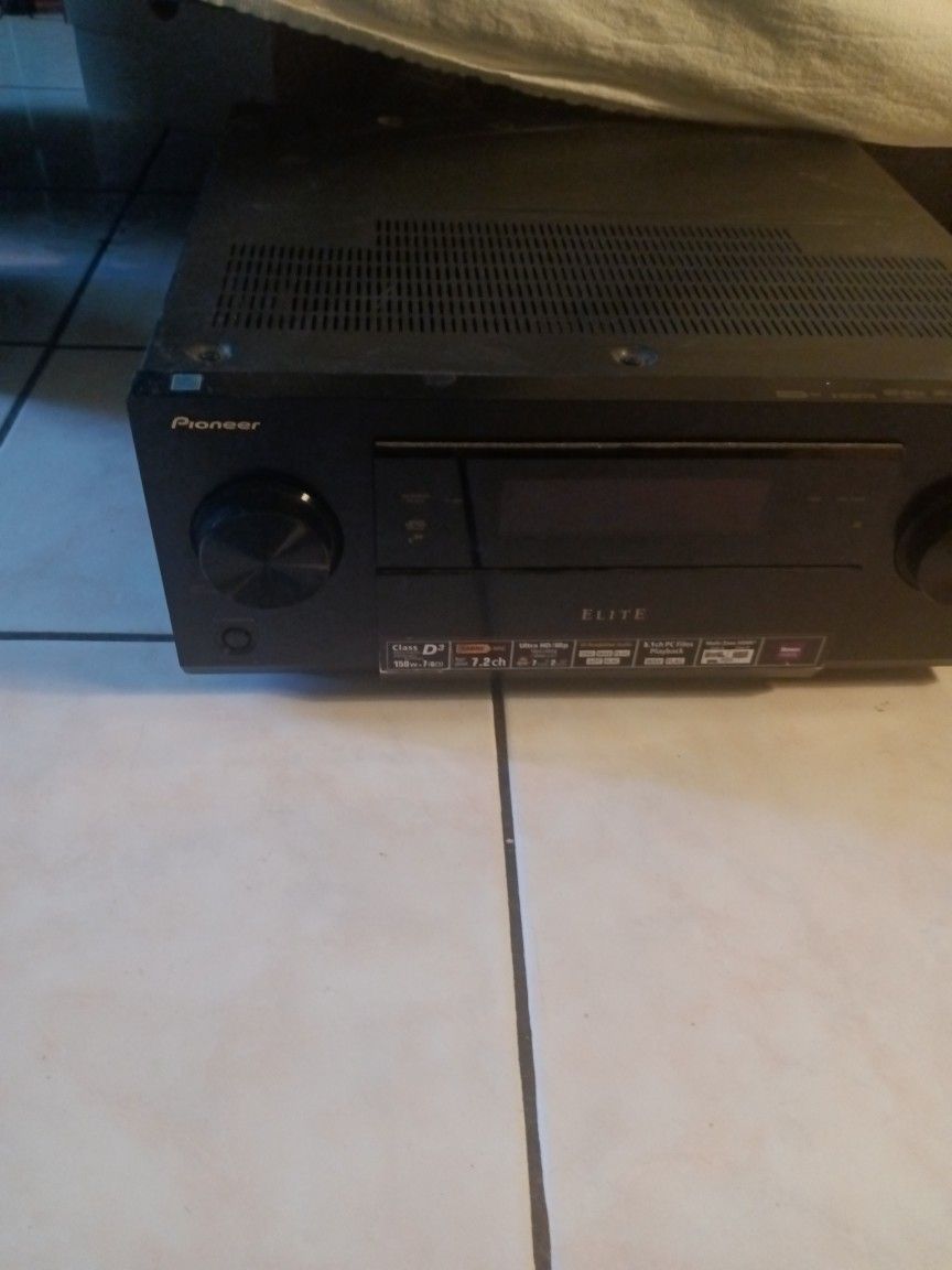 Pioneer Elite SC 81