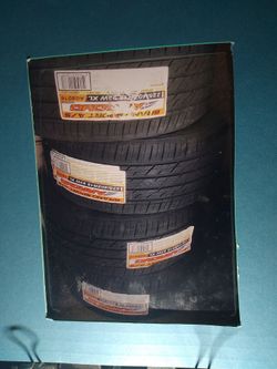 TIRE 225 40 18  each instaled ELMOFLES