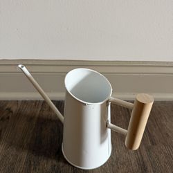 Watering Can 