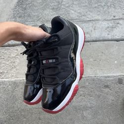 Slightly Worn Jordan 11s Lows