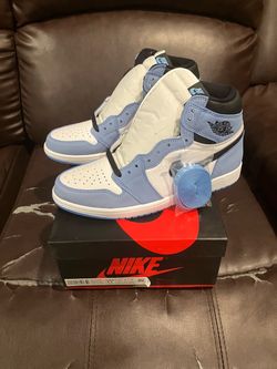Nike Air Jordan 1 Retro University Blue size 11