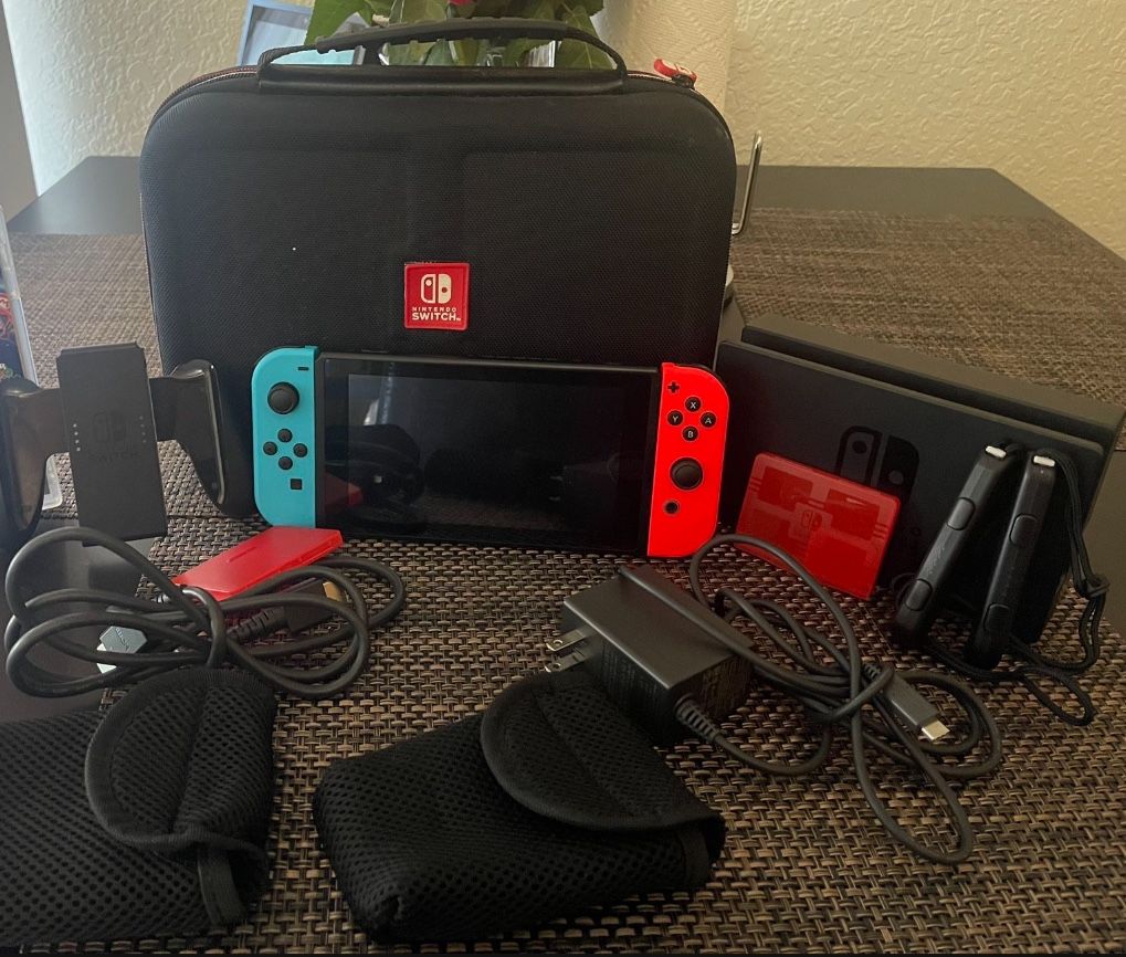 Nintendo Switch with and traveling case