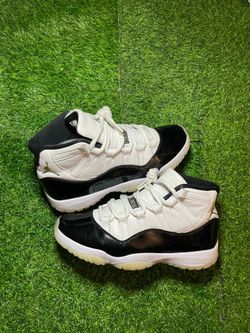 Jordan 11 DMP size 8