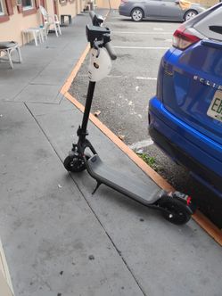 Electric scooter