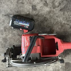 Milwaukee Cordless 7 1/4 
