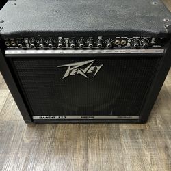 9609 Peavey 300-watt Bass Amp With 12” Speaker 1591011