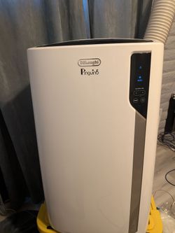 Window Portable AC (REDUCING PRICE 25 EACH DAY TILL SOLD BUY NOW)