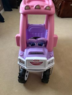 Kids push car