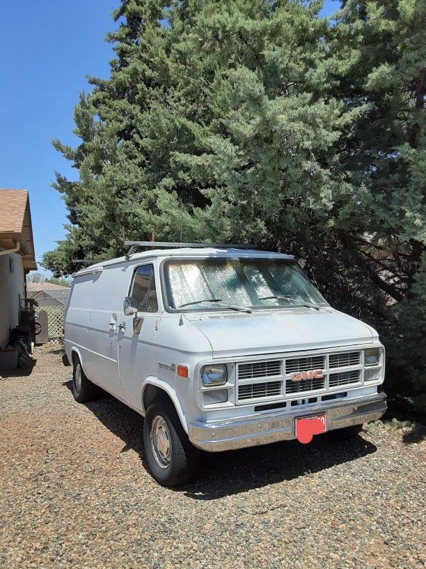 83' GMC Vandura 2500 Van