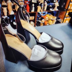 Super Cute Black Platform Heels/ 7.5/ New/ $20 Cash Only/ Bñue Diamond And Rainbow 
