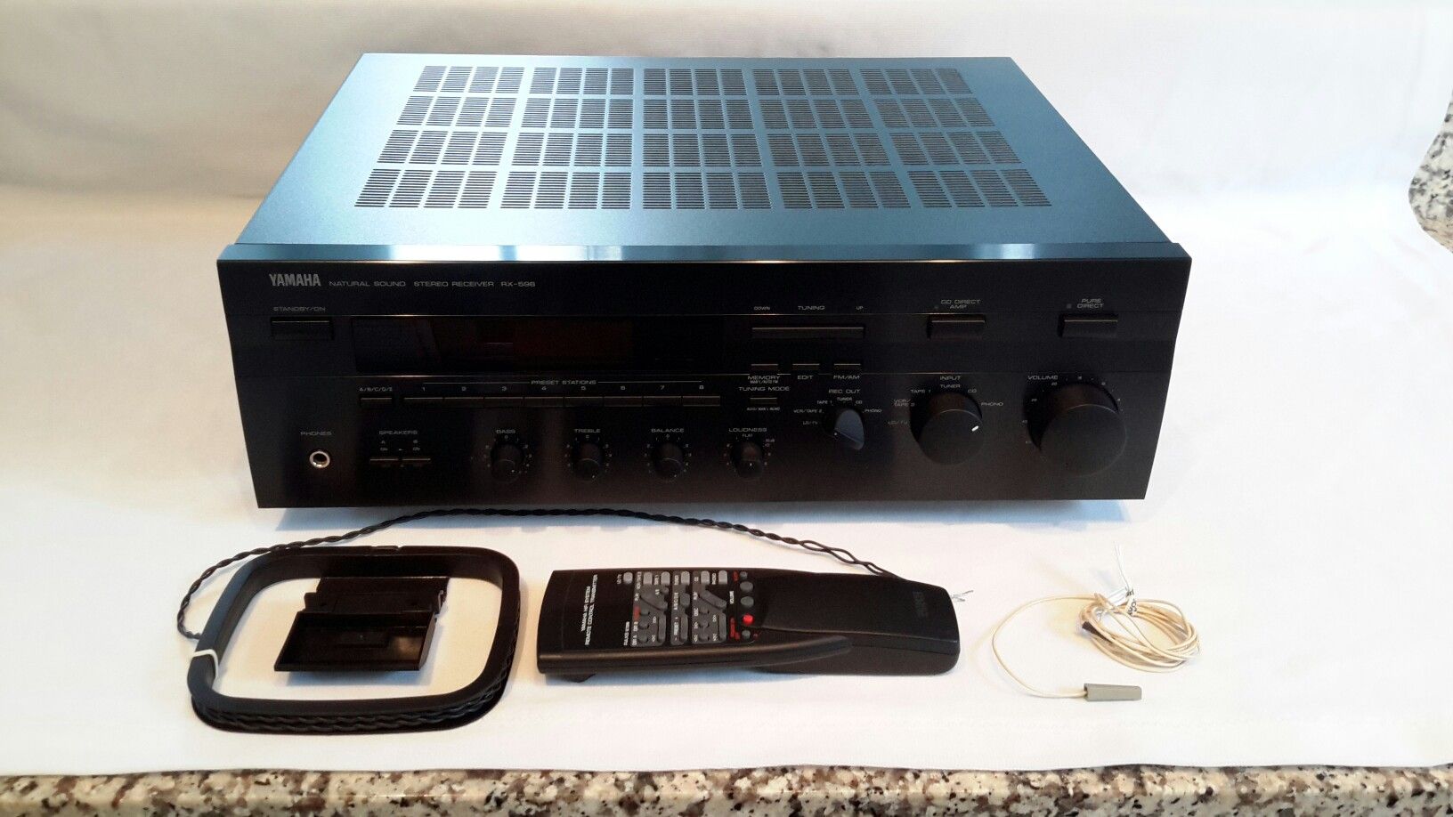 Yamaha RX-596 Stereo Receiver with Accessories
