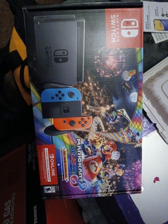 Nintendo Switch Mario Kart 8 Deluxe Kit (3 Month Free Online Membership included)