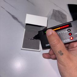 NATURAL DIAMOND EARRINGS