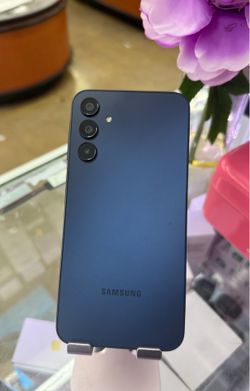 Samsung Galaxy A15 5G 128 Gb and clean imei