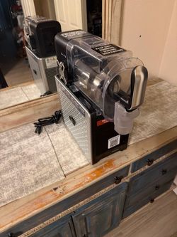 Slushie Machine