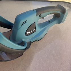 Makita 18 V Model Xhu02