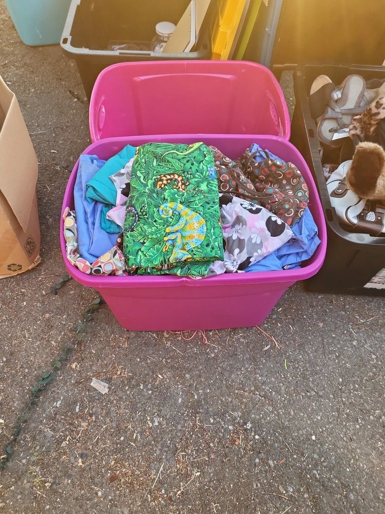 Tub Of Scrubs Ladies Size Large