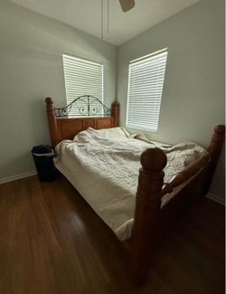Queen bed set