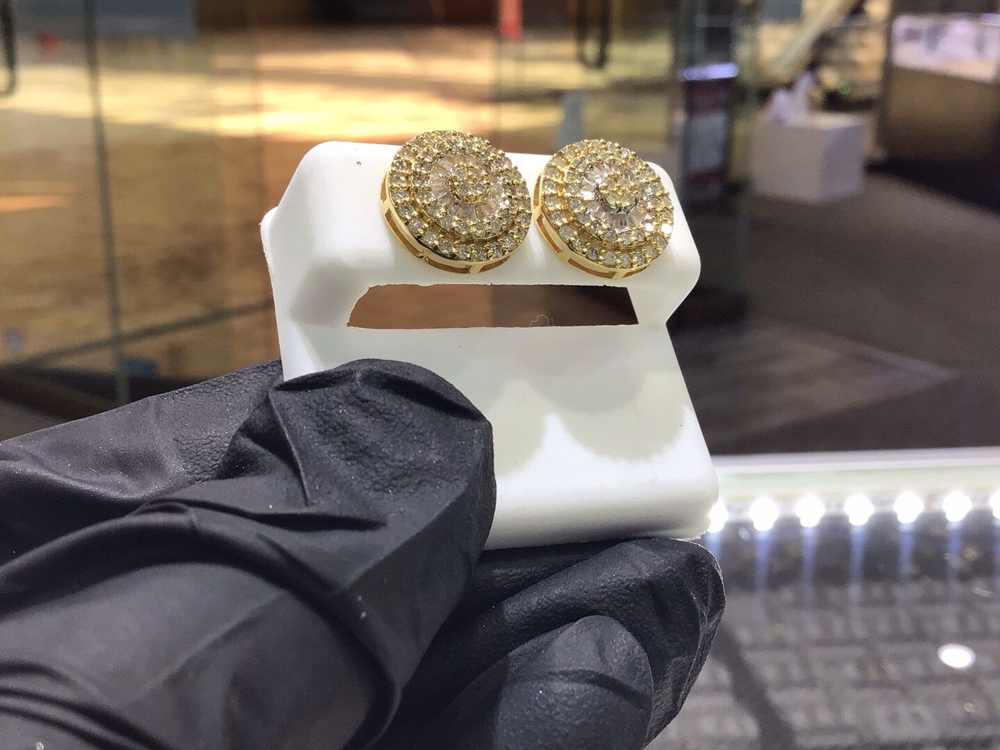 10k Gold Baguette And Round Diamond Big Diamond Earrings ππππ