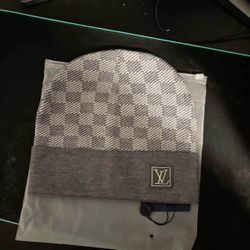 Gray Beanie Grey White Checkered