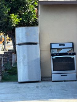 Free -fridge and stove